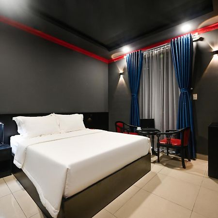 Trung Mai Hotel Хошимин Экстерьер фото